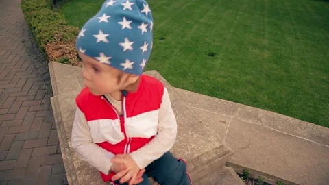 Boy 2 years old, going down the stairs. Stock Footage 153559949