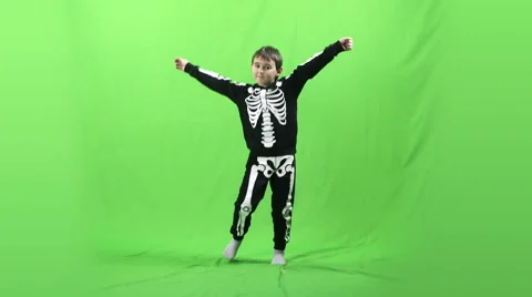 Boy dancing on a green screen, 4k ProRes, 4.2.2 Stock-Footage 62348045