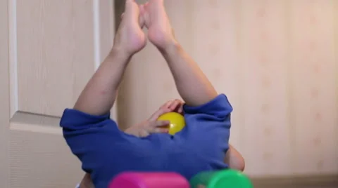 Boy does exercises Video stock 60712763