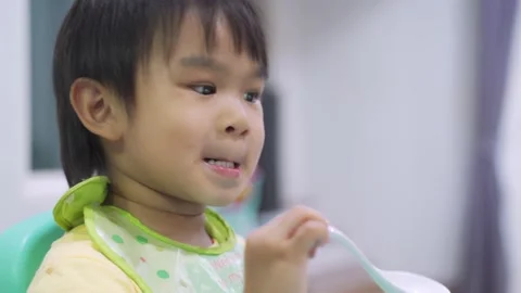 Boy drinking soft drink 스톡 동영상 190392383