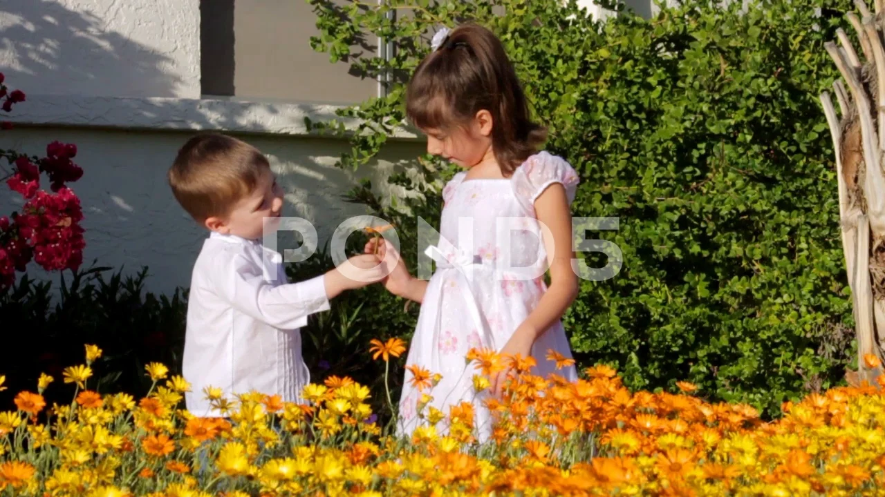 Guy giving best sale girl flowers