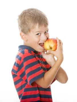 Boy holding an apple Stock-Fotos