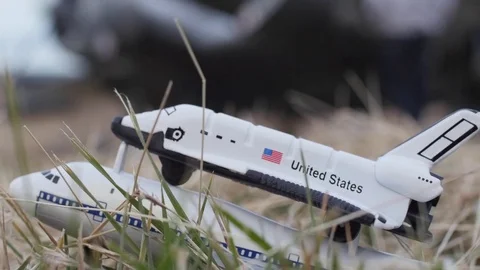 Boy Looking at Old War Plane5 動画素材 83059275