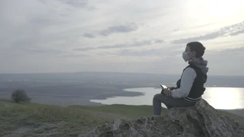 Boy plays in nature Stock-Footage 141758284