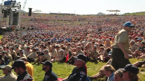 Boy Scouts' Jamboree crowd (HD) k Stock-Footage 25663388