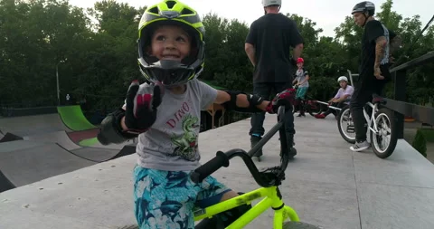 Boy shows a gesture to the camera Video stock 102259277