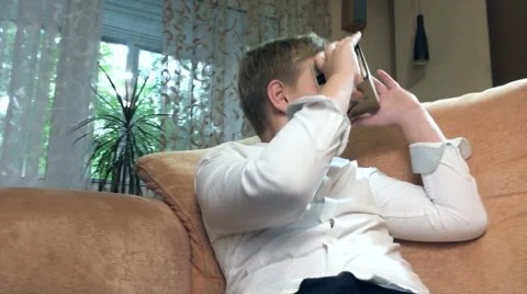 Boy wearing virtual reality goggles 4K. Stock Footage 67581209