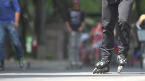 BPMX67x-Mexico, roller blade &amp; lots of bike tires. Low angle, no faces, mid shot Vídeos de archivo 47859210