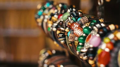 Bracelets 動画素材 78197050