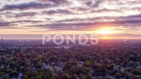Bracketed and composited high dynamic range aerial photo of a sunrise Stock-Fotos