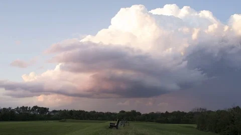 Bradford Dam Storm Clouds Stockbeeldmateriaal 76930674