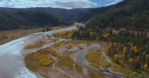 Braided River Channels Across Valley Wyoming Stock Footage 333416703