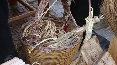 Braiding a rope Stock Footage 119040530