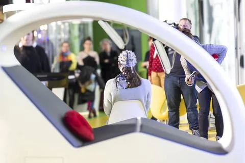  Brain-Computer Interfaces (BCI) - Geräte durch Gedankensteuerung kontroll.. 스톡 사진