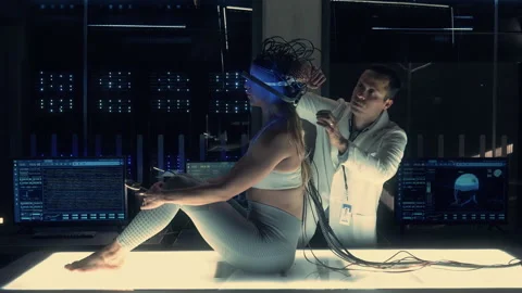 Brain Scan Interface: Scientist Monitors Brain Activity of Female Patient Vídeo Stock 157457281