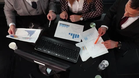 Brainstorming Stock Footage 153680349