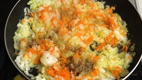 Braised Cabbage with Carrot – Step-by-Step Cooking Tutorial 스톡 동영상 258218367