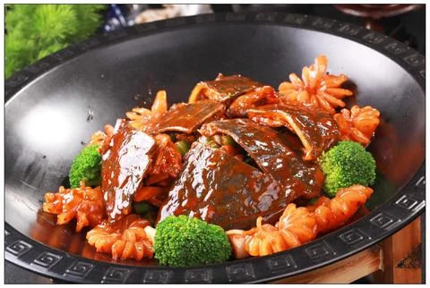 Braised soft-shell turtle in a claypot Stock Photos