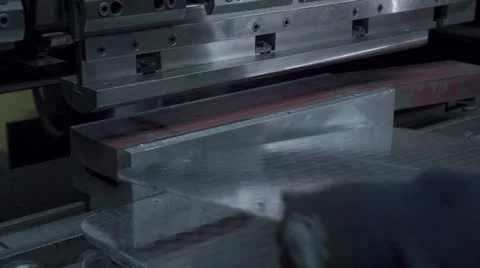 Brake Press Bends Diamond Plate 動画素材 22686505