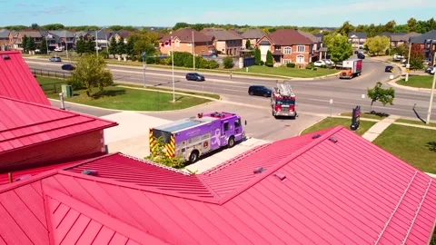 Brampton, Canada Nov 11 '25 - Overhead Drone Footage of Lavender Awareness Fire Vidéo 325549124
