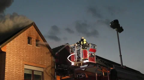 Brand eines Wohnhauses 6 Stock Footage 36281031