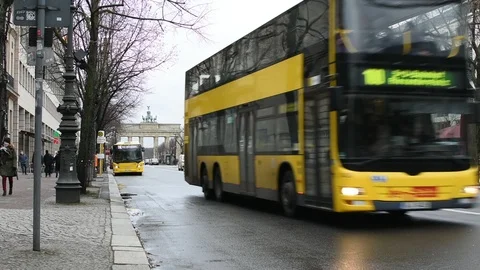 The Brandeburg Gate in Berlin. Video stock 101092127