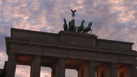 The Brandenburg Gate in Berlin, Germany. Stock Footage 79535144
