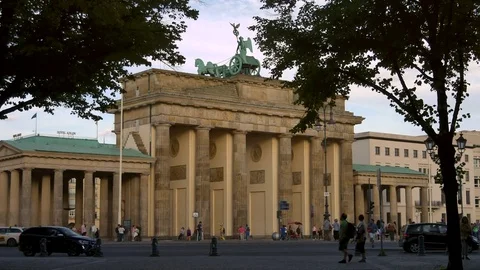 The Brandenburg Gate in Berlin, Germany. Stock Footage 79535931