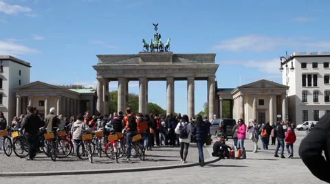 Brandenburger gate in berlin Stock-Footage 37240977