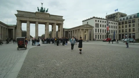 Brandenburger Tor 360 view Stock-Footage 239349665