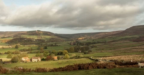 Bransdale Autumn Valley Clouds Scudding NYM 4K 4096x2160 Prores 422HQ 库存影片 120465882