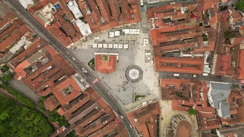 Brasov main square daylight 19 Video stock 329120271