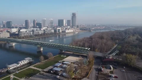 Bratislava 10 Stockbeeldmateriaal 226282704