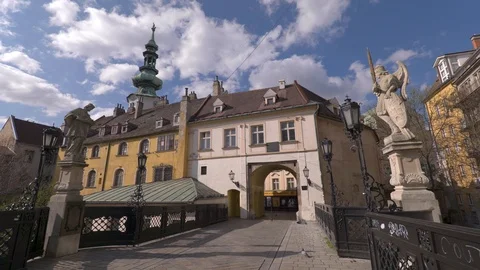 Bratislava: Empty squares and streets during The Covid19 quarantine. Stock Footage 127174015