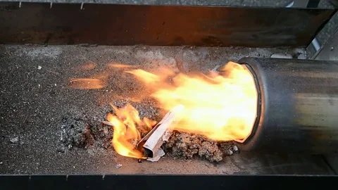 Brazier, methane fire heater closeup, energy diversity. 스톡 동영상 71125899