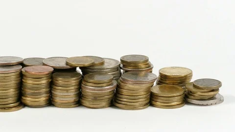 Brazil flag waving with stack of money coins Vidéo 71138716