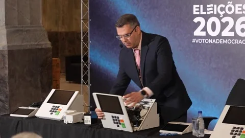 Brazil showcases electronic voting system ahead of presidential election, Río de Stock Footage 341363746