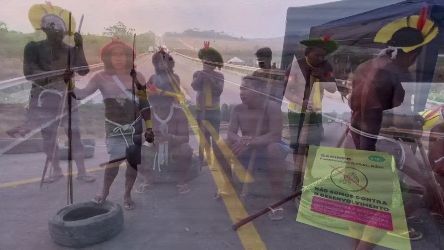 Brazil Tribe Blocks Key Export Route To Demand Help Against Coronavirus Stock Footage