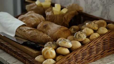Bread and Rolls in the Basket 動画素材 146037999