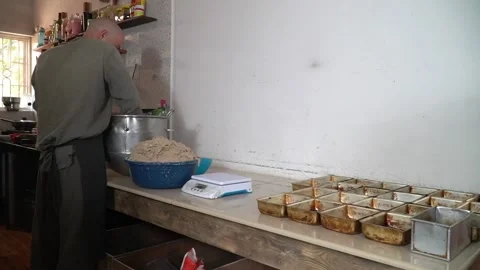 Bread Baking Mastery: Techniques and Tips Stock-Footage 237877916
