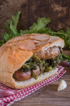 Bread  broccoli and sausages 库存照片