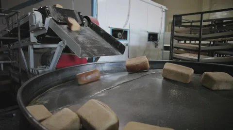 The bread on the conveyor. Bread bakery food factory Stock-Footage 58586267