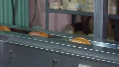 Bread On The Conveyor Video stock 70749739