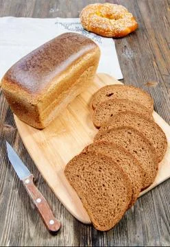 Bread on a cutting board 스톡 사진