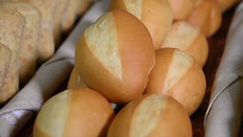 Bread Vídeos de archivo 81644084