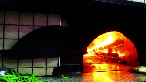 Bread making oven Video stock 168204234