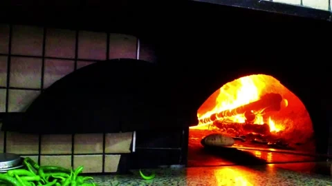 Bread making oven Video stock 168204443