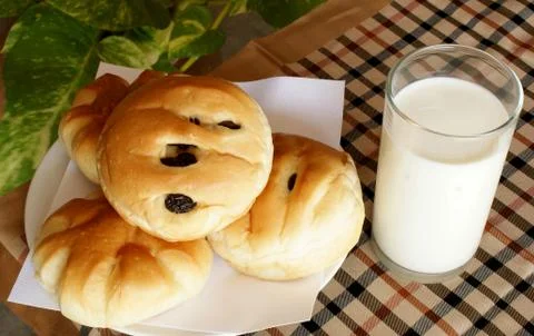 Bread with milk Foto stock