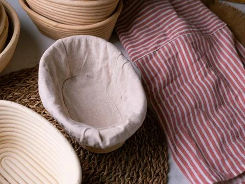 Bread Proofing basket, bannetons baskets for retarding raw dough before bakin Stock-Fotos