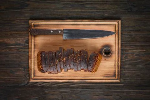 Bread slicer, bamboo, rye bread, white bread, white bread, wooden cutting, se Foto stock